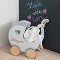 Puppenwagen aus Holz mit Namen für den ersten Geburtstag BUBBLE GUM grau. Montessori Kinderwagen
